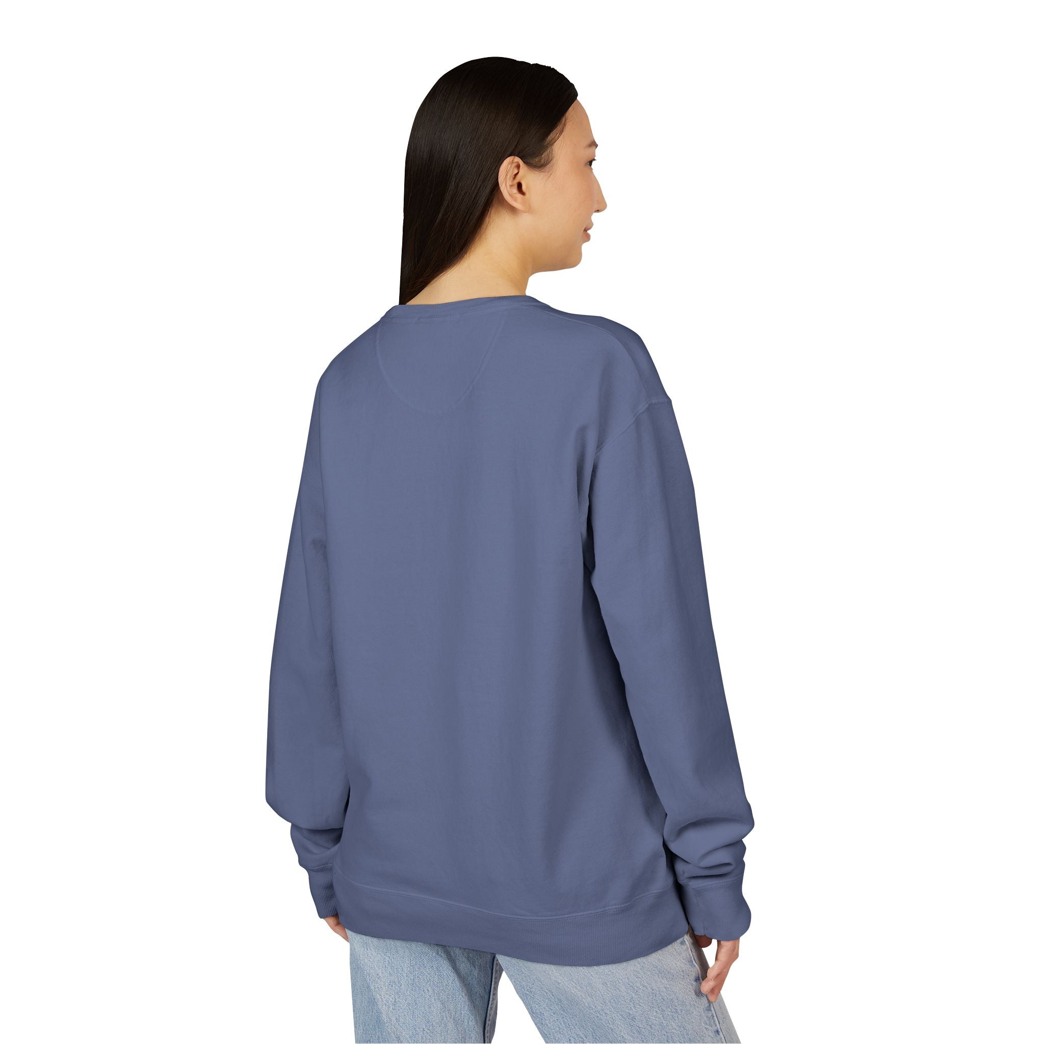 Diktatè Vintage Crewneck — styled photo, view 17